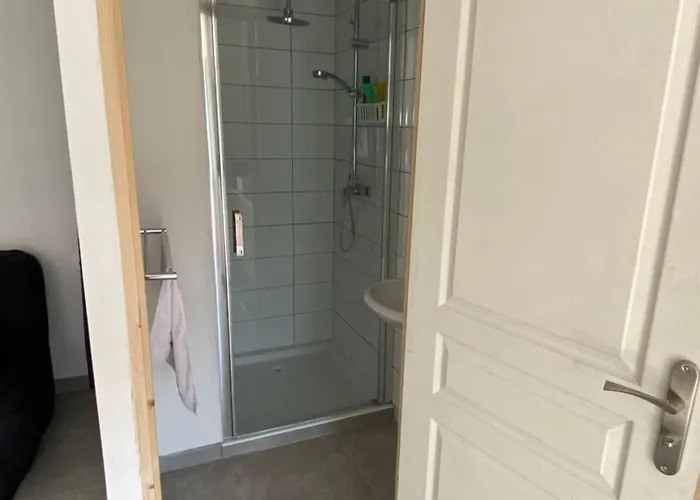 Studio Meublee 21M2 Les Abrets En Dauphine Avec Acces Autonome